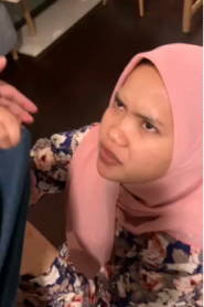 Bokep Indo Hijab Pink Meki Sempit Kesakitan